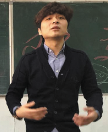 刘铮